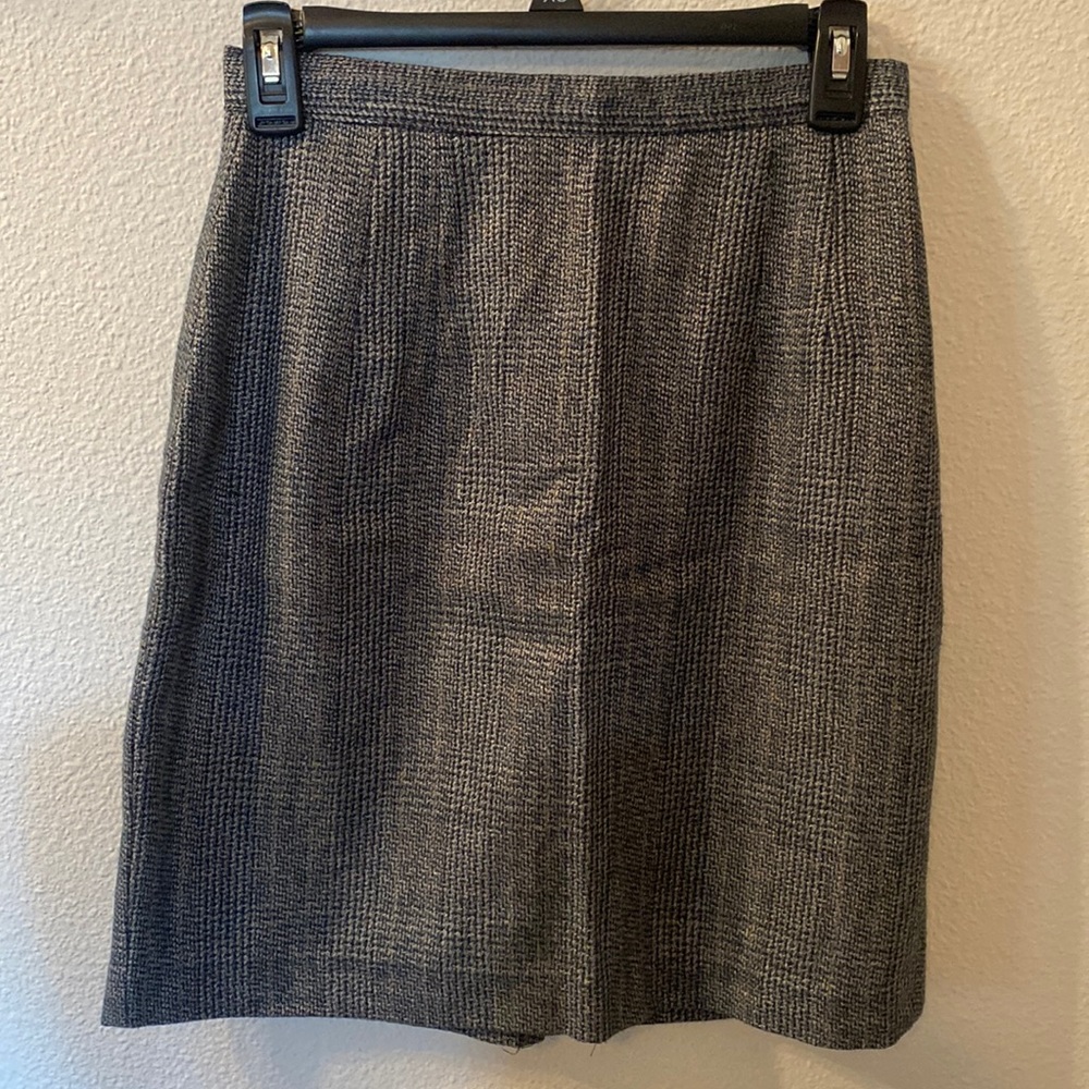 Easy Pieces wool pencil skirt size 8